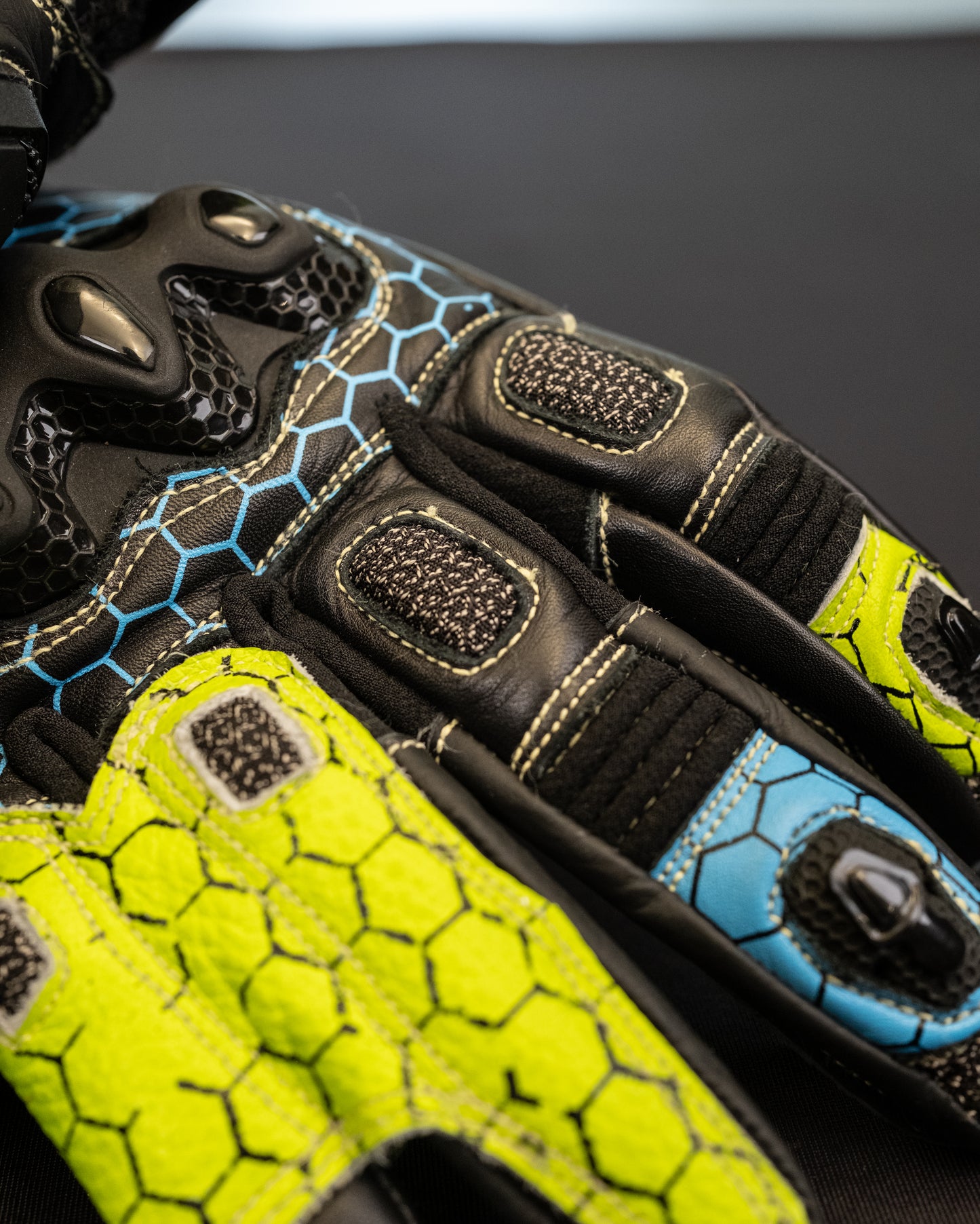 Honey Dew (TT Glove)