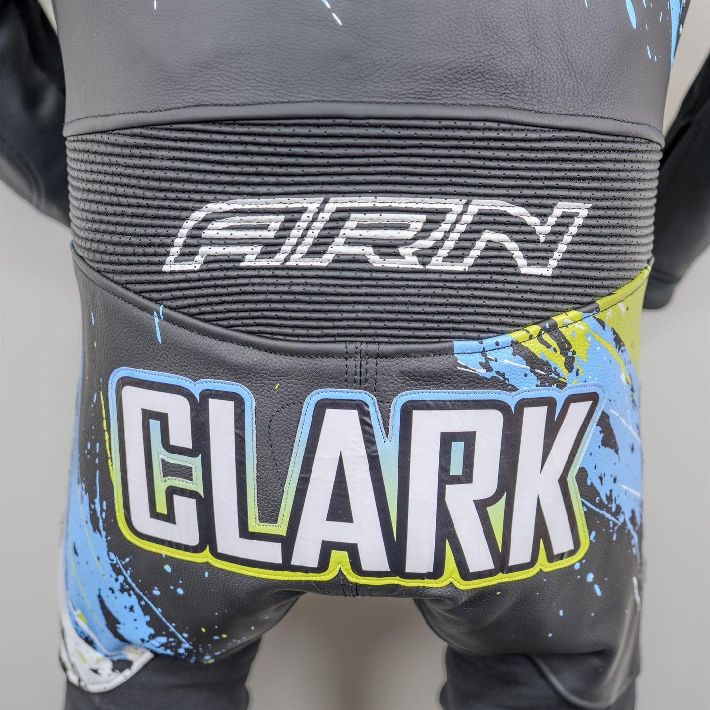 ARN-1072-SUIT