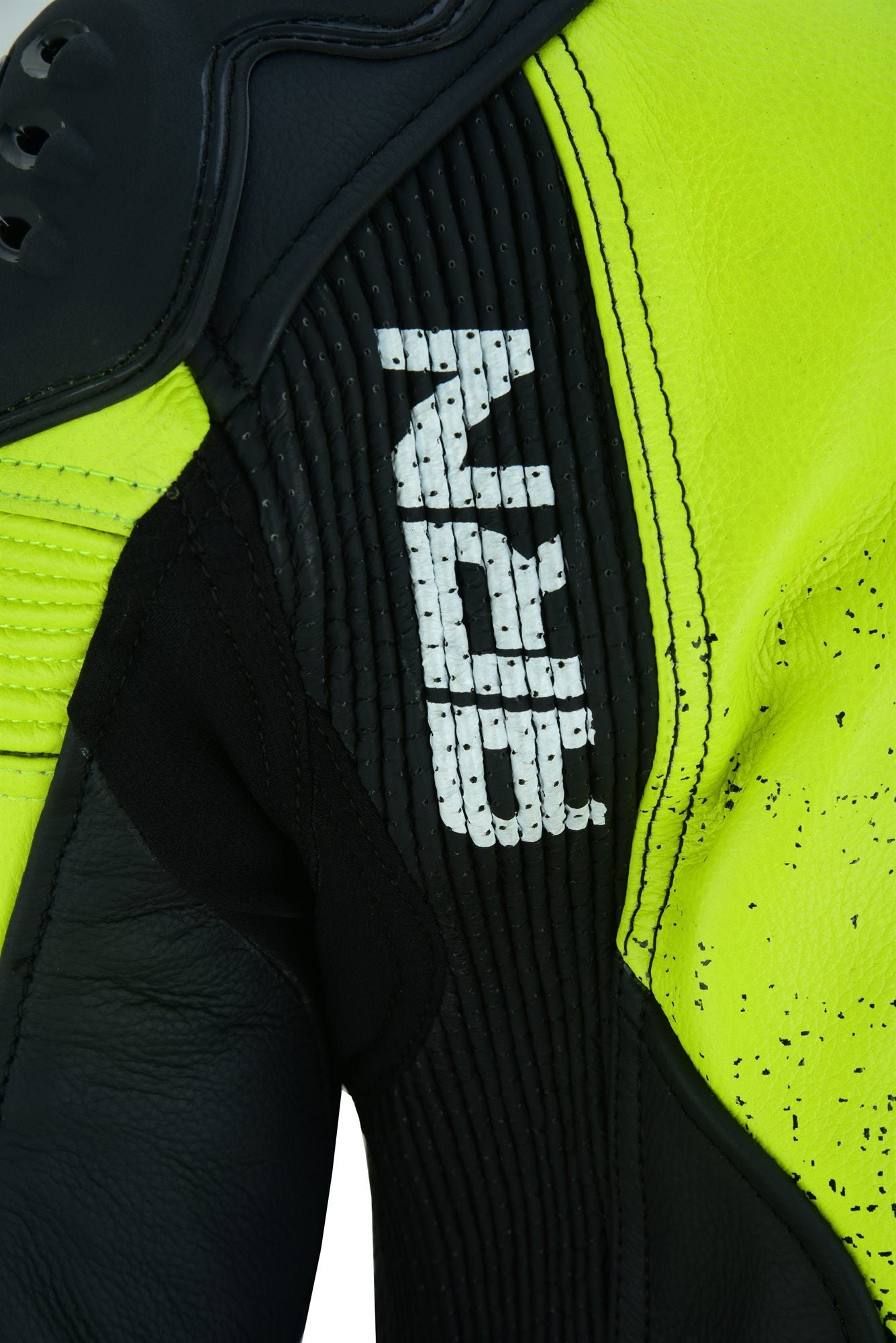 ARN-846-SUIT