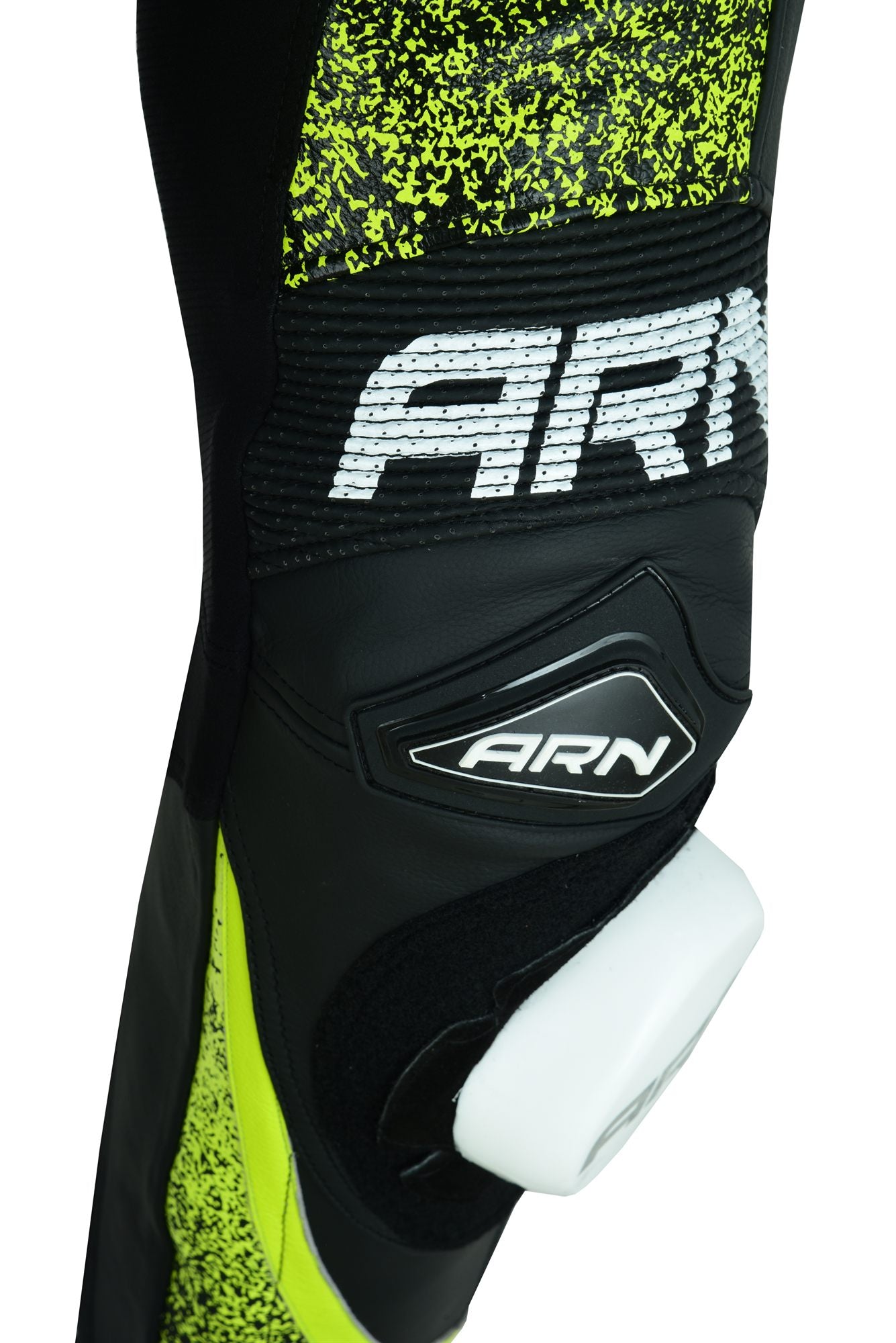 ARN-846-SUIT